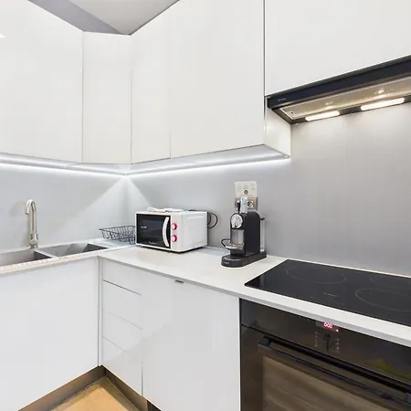 Le Saint Honore Idealement Situe Au Coeur De Appartement Cannes