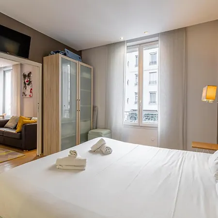 Appartement Le Saint Honore Idealement Situe Au Coeur De