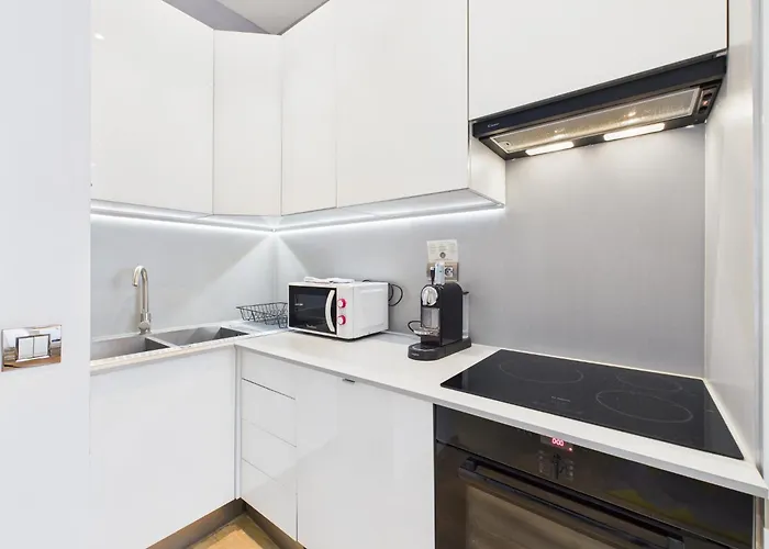 Le Saint Honore Idealement Situe Au Coeur De Lägenhet Cannes